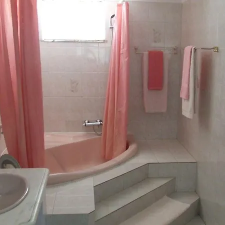 בית הארחה Casa Amarela