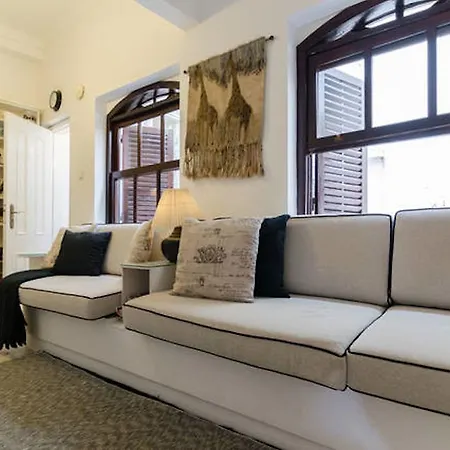 בית הארחה Casa Amarela *