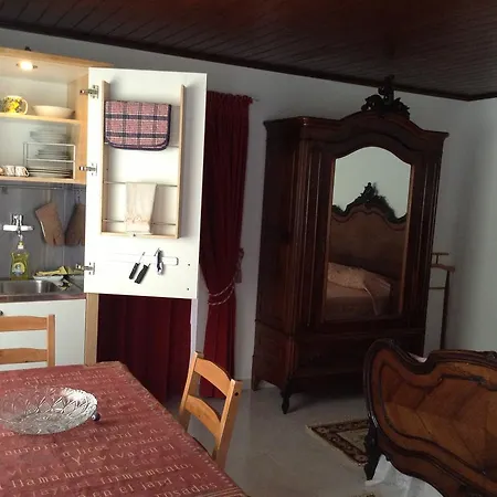 Casa Amarela Лагуш