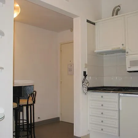 ゲストハウス Casa Amarela ラゴス