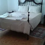 Casa Amarela Pensionat *