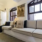 ゲストハウス Casa Amarela *