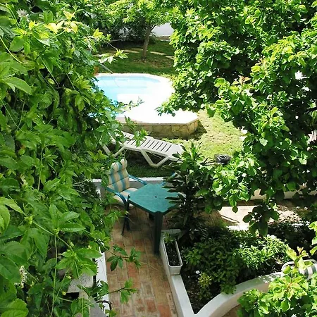 בית הארחה Casa Amarela *